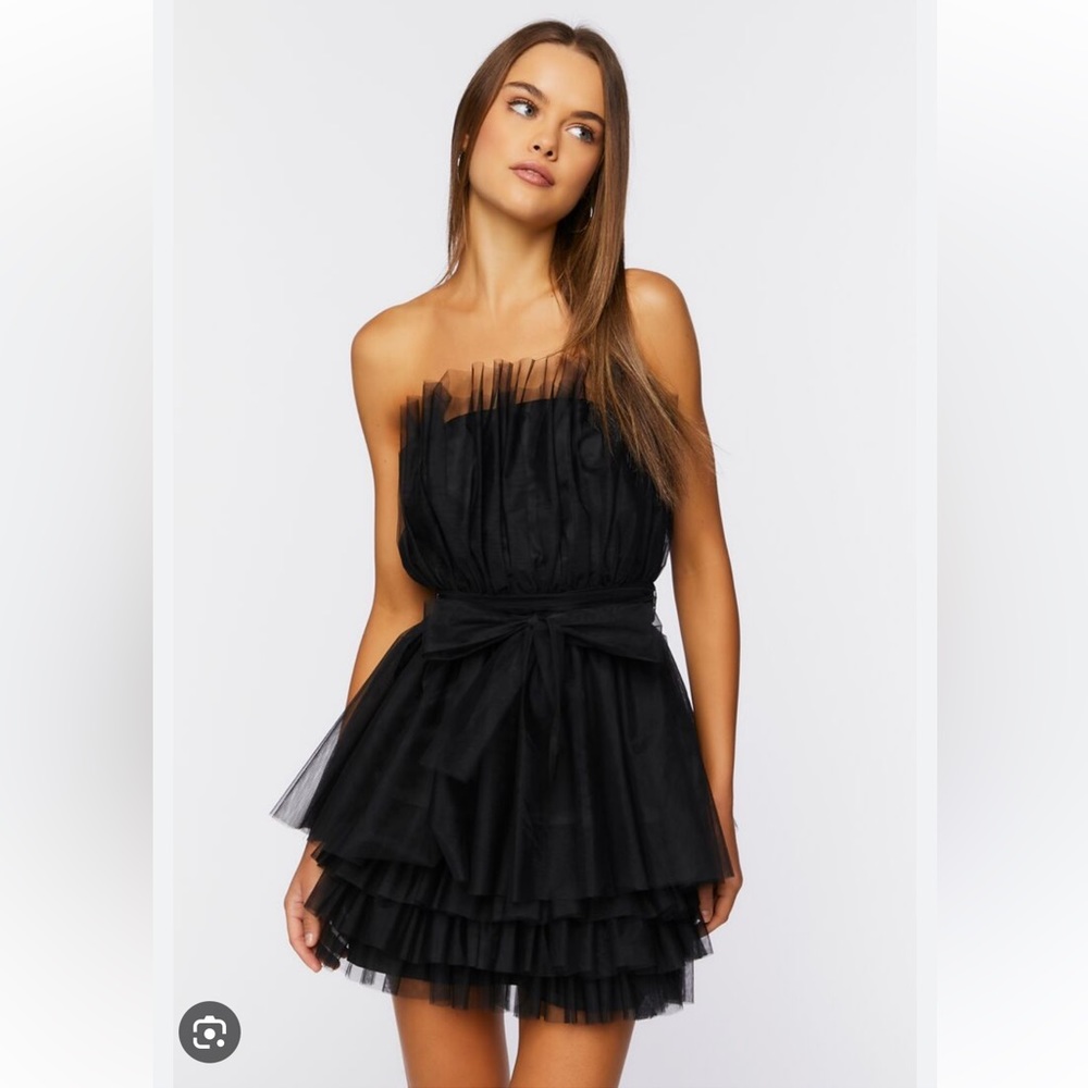 Forever 21 Black Tulle tiered mini dress size L perfect party, evening dress!